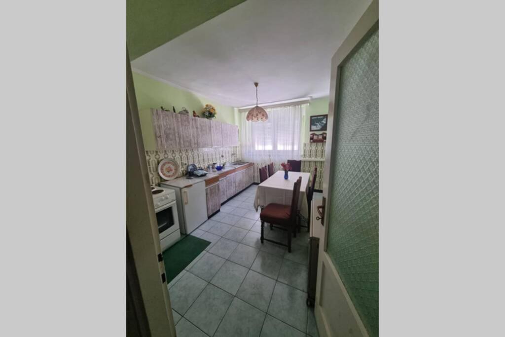 Apartment Madona Σίμπενικ Εξωτερικό φωτογραφία